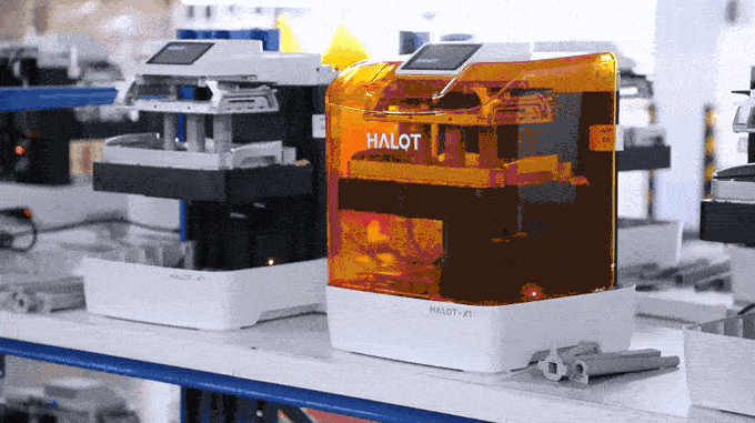 3DWork - PioCreat HALOT-X1: The 16K Printer that turns everything upside down? - - Articles, Electronic boards